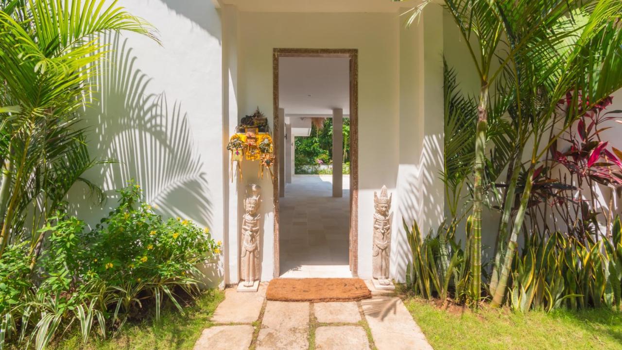 Villa Hidden Jewel, Including Private Cook And Butler Service Jasri Exterior photo
